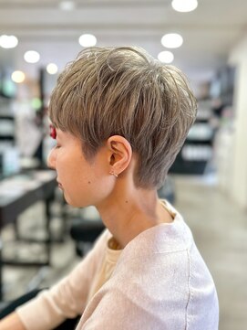 ヴィスト バイ レボ(VIST by REVO) イメチェン/ピンクベージュ/アンブレラカラー/前髪/新松戸