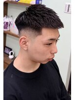 ケーエムシーセントラルルーツ(KMC Central Roots)&nbsp;フェード＆カット+眉カット