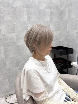 イーズ バイ インス(Yeeee.s by INCE) 白髪ぼかし/脱白髪染め/脱白髪染めハイライト/透明感