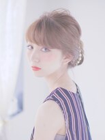 オジコ(ojiko) ☆ojiko月曜日営業☆大人上品シニヨンアレンジ