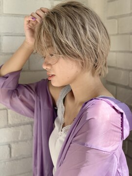 バズ ビー 自由が丘店(BUZZ bee) 【BUZZbee四ツ井】ハイトーンベージュカラー