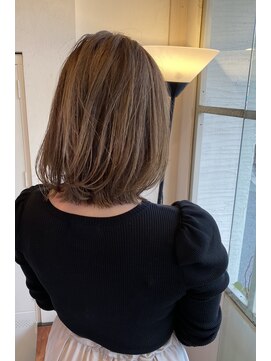 ヘアーエポック(hair epoque) 外国人風肌なじみグレージュ×シークレットハイライト3