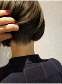【前下がりボブ×刈り上げ】