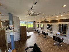 Agu hair aso 阿蘇店【アグ ヘアー アソ】