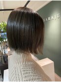 saraju ヒラノ　前下がりボブ　オリーブブラウン