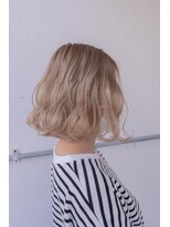 デビュー ヘアーメイク&nbsp;ワンレンボブ　ミルクティーカラー