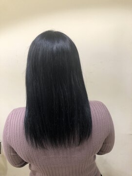 リー 枚方(Lee) 【熊谷】暗色グレー×髪質改善