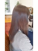 赤味を抑えたミントグレージュをイルミナカラーで再現