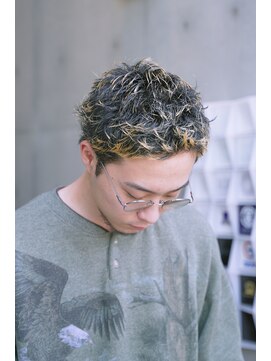 マール 矢場町(MARL) スパイキーショート坊主