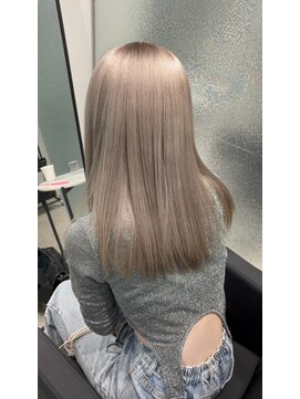 アオ(AO) ホワイトベージュ