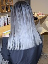 ブレイズヘアー(BLAZEhair)&nbsp;【他店ブリーチ修正】ホワイトバレイヤージュ×ブリーチ２回