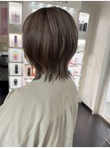 ウルフレイヤーボブくすみベージュマロンベージュ