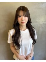 イキプラスディードットログ 大和八木駅前店(ikii+D.Log)&nbsp;オリーブカラー　暗髪　透け感　イルミナ　大和八木