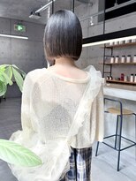 サン(son)&nbsp;透明感グレージュミニボブ