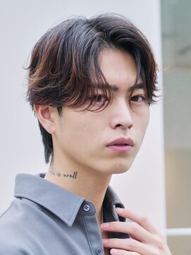 フィフス 天神大名(fifth) 天神大名フェザーパーマ毛流れパーマメンズセンターパート30代