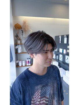 シエスタ(SIESTA) メンズカット ダブルカラー バレイヤージュ ハイライト