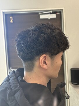 ソール リニュー(sole/renew.) #シャドウパーマ #くせ毛風 #メンズマッシュ #マッシュレイヤー