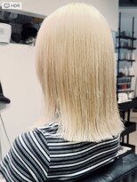 イズ(iss)&nbsp;【大須/矢場町】抜きっぱなしブロンド　ブリーチ