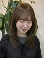 ルーチェ(Lu-che)&nbsp;大人ミディアムレイヤー×スモーキーカラー