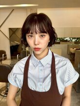 ワイビー グリーン リル(y.be green rel)&nbsp;耳かけニュアンスボブ