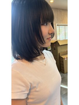 アンレーブ ヘア メイク ブリーチからのグレージュブラウン
