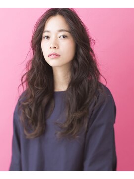 シャンプー 本庄店(SHAMPOO) ダークカラーとエッジを効かせたウェーブヘア