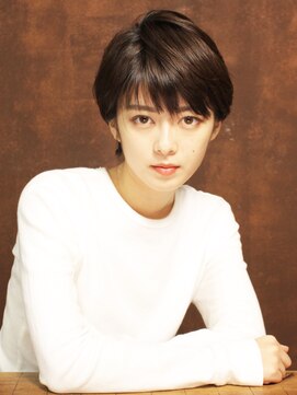 シアンデルカ(CYANDELUCCA) ナチュラルニュアンスショート