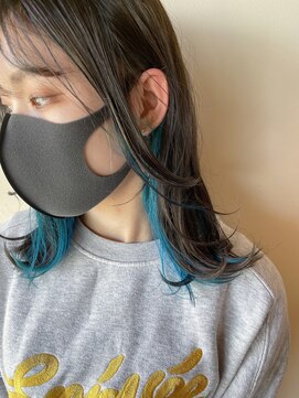 コモド(COMODO) 韓流くびれボブ＋マリンブルーのインナーカラー