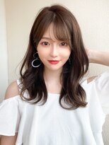 アフロート ディル(AFLOAT D'L)&nbsp;大人かわいい小顔セミロングレイヤーカットAラインくすみブルー