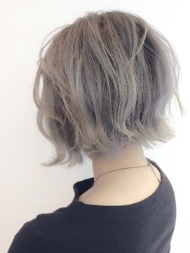 エヌプラス(N+) 黒髪グラデヘアーオリーブグレー小顔に見せるヘアココアベージュ