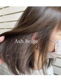 インナーカラーがかわいい　アッシュベージュ