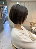 【mee.】ヤジマ ショートボブ グレージュカラー
