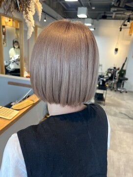 レオン(Re:ON) ミルクティーベージュ