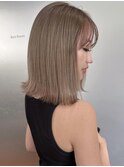 ミディアムヘアグレージュカラーデザインカラーシルキーベージュ