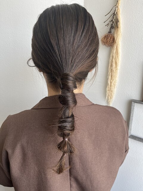 タイトアレンジ／ヘアアレンジ／ヘアセット