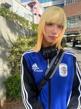 ベレーザ 渋谷(BELEZA) 6733ブロンドベージュハイトーンカラー切りっぱなし韓国ボブ