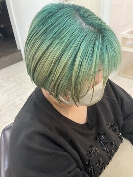 フェイバリットビューティシャルム(Favorite Beauty Charme) 個性派デザインカラー×ボブスタイル×上大岡駅近く