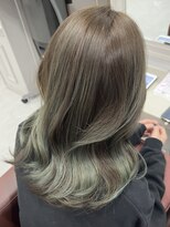 ルーム 富木島店(room)&nbsp;透明感ブリーチなしアッシュカラー韓国風艶感小顔プリカール