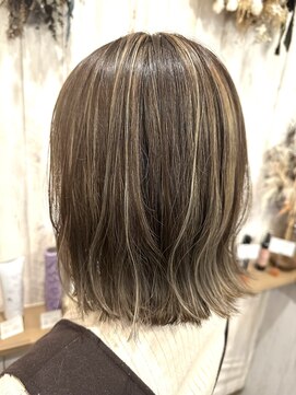 ヘアーアトリエ アンル(hair atelier anle) 白髪ぼかしハイライト