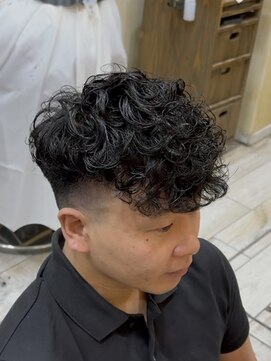 グルーマーズトウキョウ(GROOMER/S TOKYO) スペインカール【外国人風パーマ　韓国マッシュ】