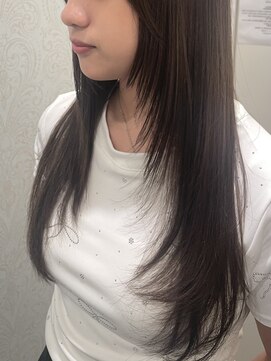 バサ 久米川店(BASSA) レイヤーカット×赤み無しベージュ