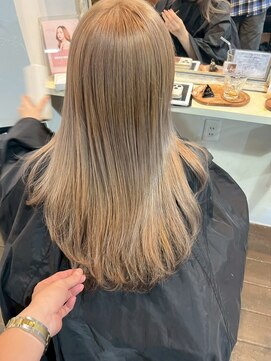 ウル(Ulu) ブリーチ有りダブルカラー