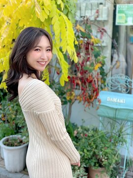 DAMANI 表参道 髪質改善/ヘッドスパ/ハイライト/白髪染め/白髪ぼかし/縮毛矯正 似合わせカット/ミディアムレイヤーカット[表参道駅]