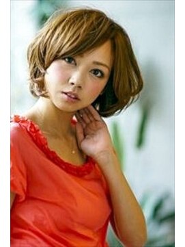 アンド(AND) カールショートボブ