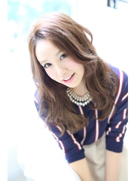 リリークラウン(Lily Crown) ふわっとカール