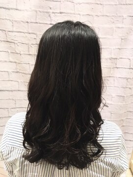 ミーティア バイ クアトロ(Meteor By QUATRO) 大きめラフカールロング