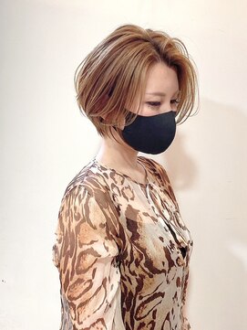 エトワ(ETOWA) 女性らしさアップ!大人のショートスタイル