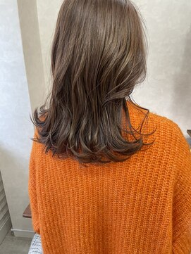 ラウレア(Laule'a) 20代30代40代綺麗めシークレットハイライトイルミナカラー