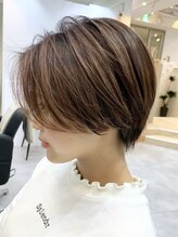 【透明感カラー×ショートヘア】トップスタイリスト　納谷拓真【Instagram@78_takuma/@hair_one_sapporo】