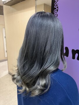 アンリップ ジー(salon unripＧ) k.d#グラデーションシルバー